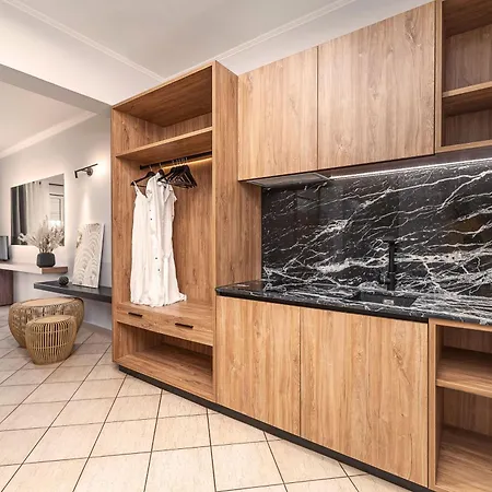 San Giovanni And Apartmanhotel 4*