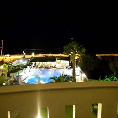 San Giovanni And 4*